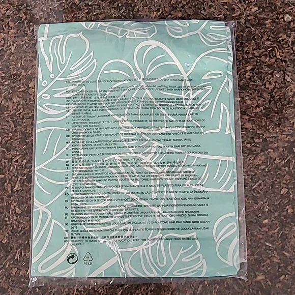 Oversized T-shirt - Picture 4 of 4